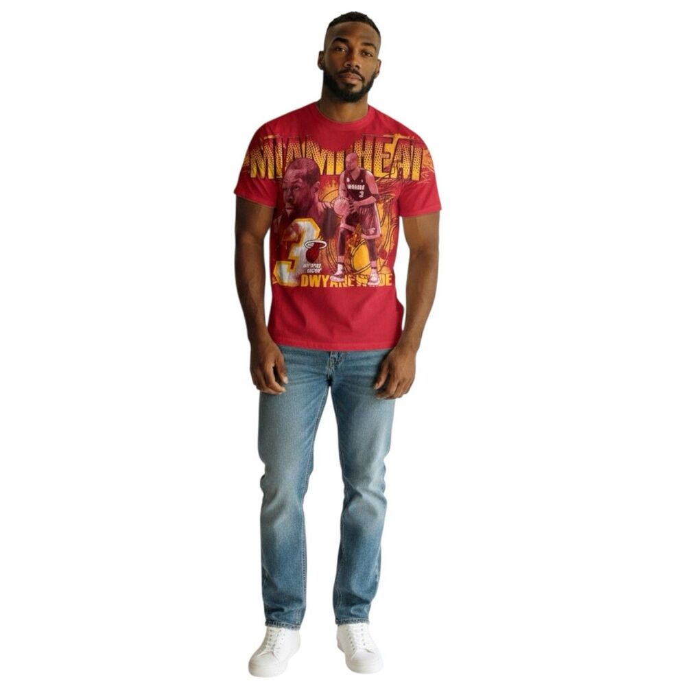 Vintage Y2K Miami Heat Dwyane Wade All Over Print NBA T-Shirt XL Double Side Men